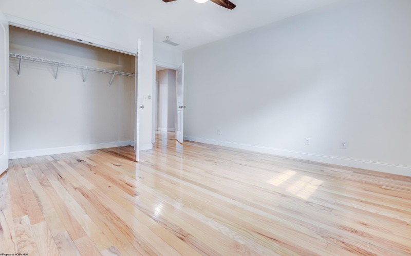 4 Turnstone Drive, Morgantown, West Virginia 26505, 3 Bedrooms Bedrooms, 7 Rooms Rooms,2 BathroomsBathrooms,Single Family Attached,For Sale,Turnstone,10160261