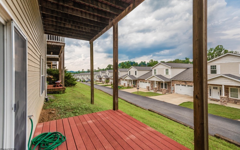 4 Turnstone Drive, Morgantown, West Virginia 26505, 3 Bedrooms Bedrooms, 7 Rooms Rooms,2 BathroomsBathrooms,Single Family Attached,For Sale,Turnstone,10160261