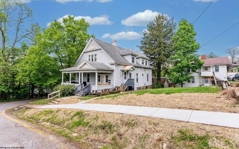 21 Marion Street, Morgantown, West Virginia 26505, ,Multi-unit/income,For Sale,Marion,10160258