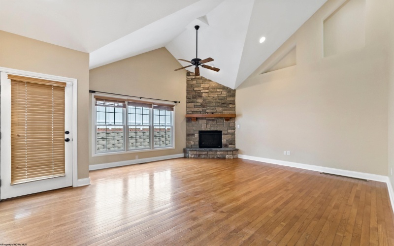 1 French Quarters Drive, Morgantown, West Virginia 26505, 4 Bedrooms Bedrooms, 10 Rooms Rooms,3 BathroomsBathrooms,Single Family Detached,For Sale,French Quarters,10160262