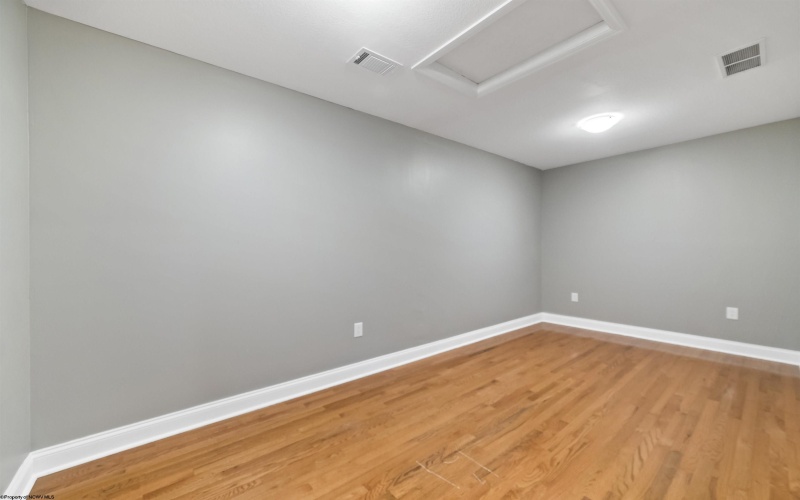 1 French Quarters Drive, Morgantown, West Virginia 26505, 4 Bedrooms Bedrooms, 10 Rooms Rooms,3 BathroomsBathrooms,Single Family Detached,For Sale,French Quarters,10160262