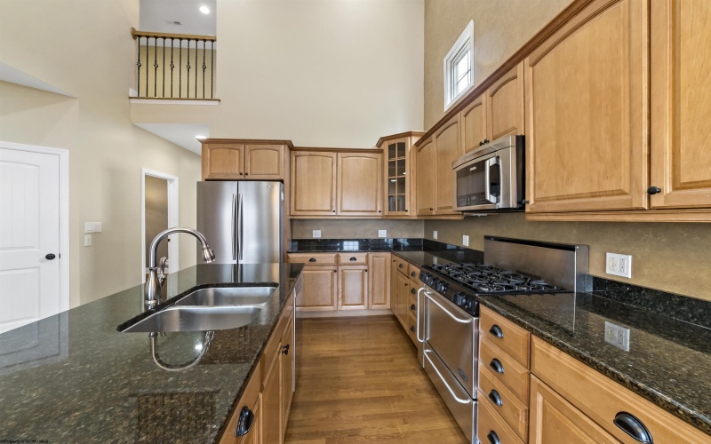 1 French Quarters Drive, Morgantown, West Virginia 26505, 4 Bedrooms Bedrooms, 10 Rooms Rooms,3 BathroomsBathrooms,Single Family Detached,For Sale,French Quarters,10160262