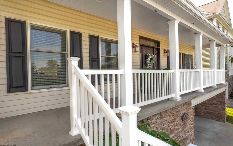 106 Casey Lane, Morgantown, West Virginia 26508, 4 Bedrooms Bedrooms, 8 Rooms Rooms,2 BathroomsBathrooms,Single Family Detached,For Sale,Casey,10160266