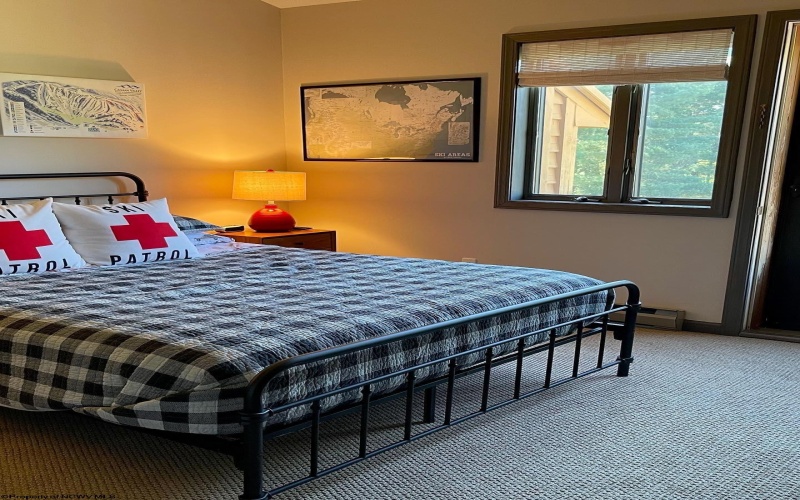 52 Deerfield Village, Davis, West Virginia 26260, 3 Bedrooms Bedrooms, 5 Rooms Rooms,2 BathroomsBathrooms,Single Family Attached,For Sale,Deerfield,10160265
