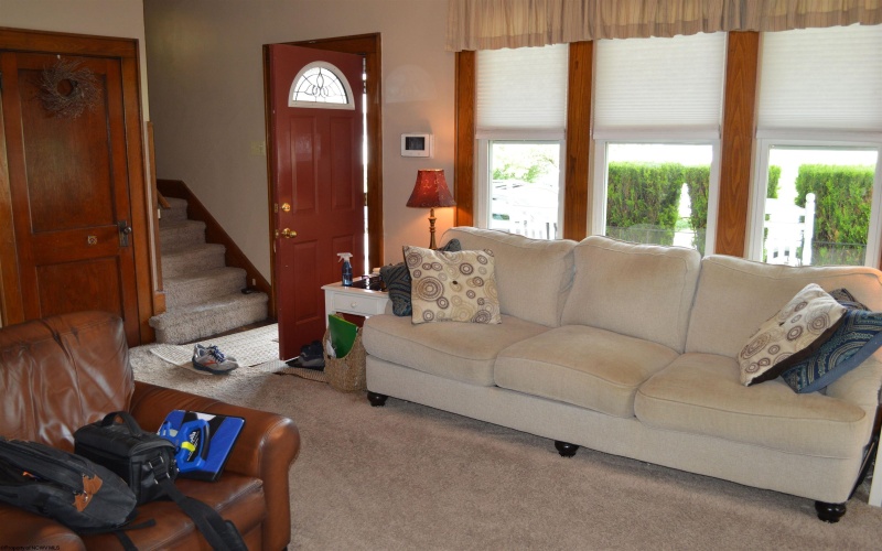 716 Elysian Avenue, Morgantown, West Virginia 26501, 3 Bedrooms Bedrooms, 6 Rooms Rooms,1 BathroomBathrooms,Single Family Detached,For Sale,Elysian,10160287