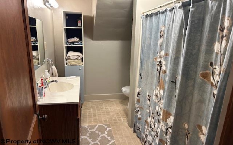 716 Elysian Avenue, Morgantown, West Virginia 26501, 3 Bedrooms Bedrooms, 6 Rooms Rooms,1 BathroomBathrooms,Single Family Detached,For Sale,Elysian,10160287