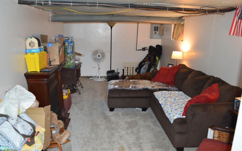 716 Elysian Avenue, Morgantown, West Virginia 26501, 3 Bedrooms Bedrooms, 6 Rooms Rooms,1 BathroomBathrooms,Single Family Detached,For Sale,Elysian,10160287