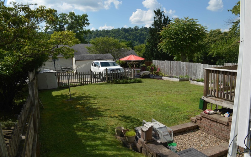 716 Elysian Avenue, Morgantown, West Virginia 26501, 3 Bedrooms Bedrooms, 6 Rooms Rooms,1 BathroomBathrooms,Single Family Detached,For Sale,Elysian,10160287