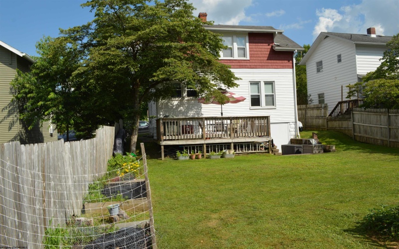 716 Elysian Avenue, Morgantown, West Virginia 26501, 3 Bedrooms Bedrooms, 6 Rooms Rooms,1 BathroomBathrooms,Single Family Detached,For Sale,Elysian,10160287