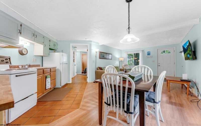 1724 Mosser Road, McHenry, Maryland 21541, 1 Bedroom Bedrooms, 3 Rooms Rooms,1 BathroomBathrooms,Single Family Attached,For Sale,Mosser,10160282