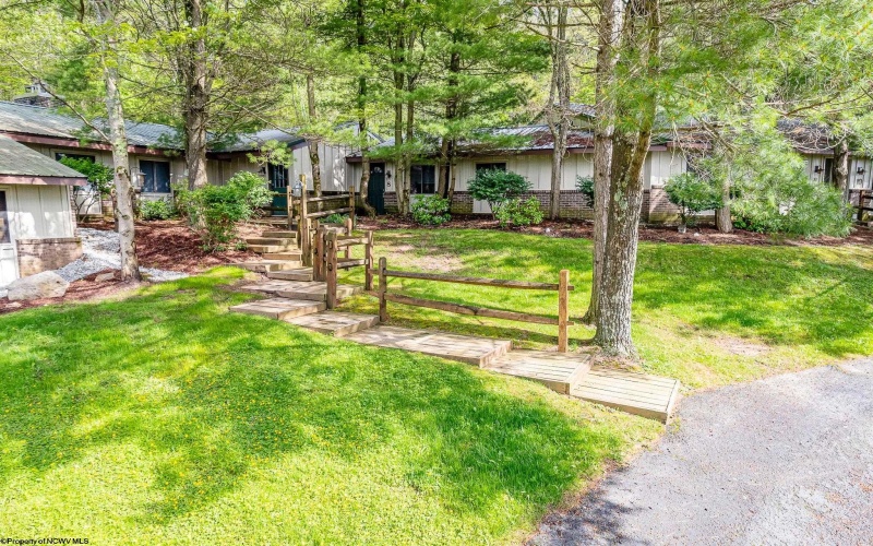 1724 Mosser Road, McHenry, Maryland 21541, 1 Bedroom Bedrooms, 3 Rooms Rooms,1 BathroomBathrooms,Single Family Attached,For Sale,Mosser,10160282