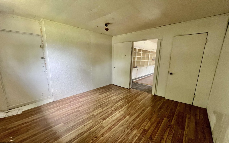 5 Lytle Lane, Frametown, West Virginia 26623, ,Multi-unit/income,For Sale,Lytle,10160278