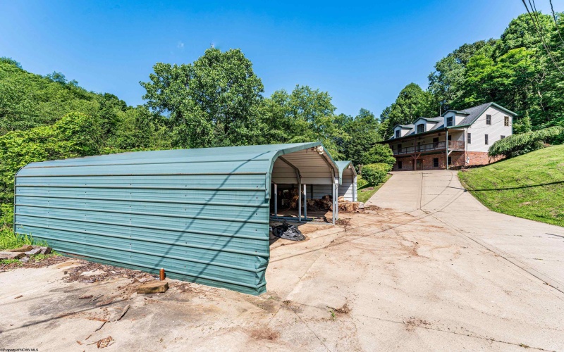 479 Bell Run Road, Spraggs, Pennsylvania 15362, 4 Bedrooms Bedrooms, 8 Rooms Rooms,3 BathroomsBathrooms,Single Family Detached,For Sale,Bell Run,10160286