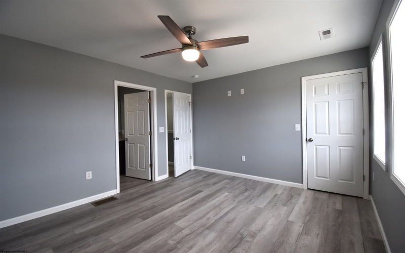 721 Monopoly Way, Morgantown, West Virginia 26505, 2 Bedrooms Bedrooms, 4 Rooms Rooms,3 BathroomsBathrooms,Residential Rentals,For Rent,Monopoly,10160275