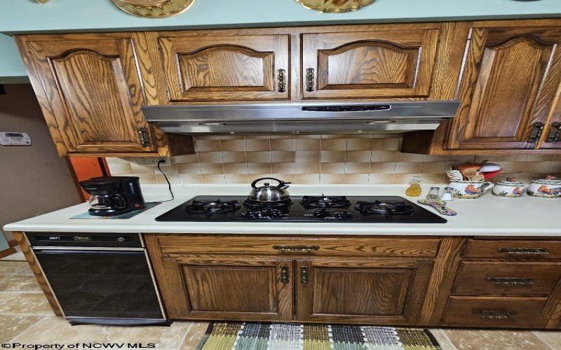 1108 14th Street, Clarksburg, West Virginia 26301, 2 Bedrooms Bedrooms, 6 Rooms Rooms,1 BathroomBathrooms,Single Family Detached,For Sale,14th,10160284