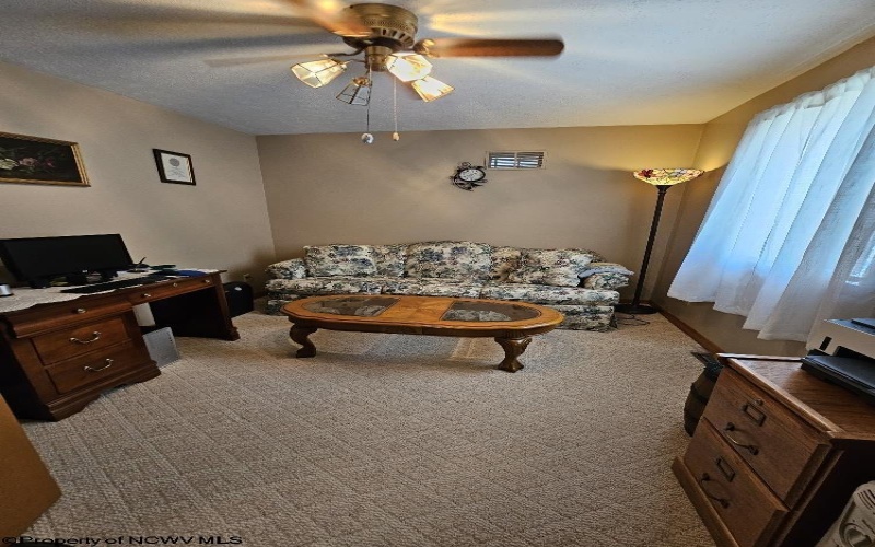 1108 14th Street, Clarksburg, West Virginia 26301, 2 Bedrooms Bedrooms, 6 Rooms Rooms,1 BathroomBathrooms,Single Family Detached,For Sale,14th,10160284