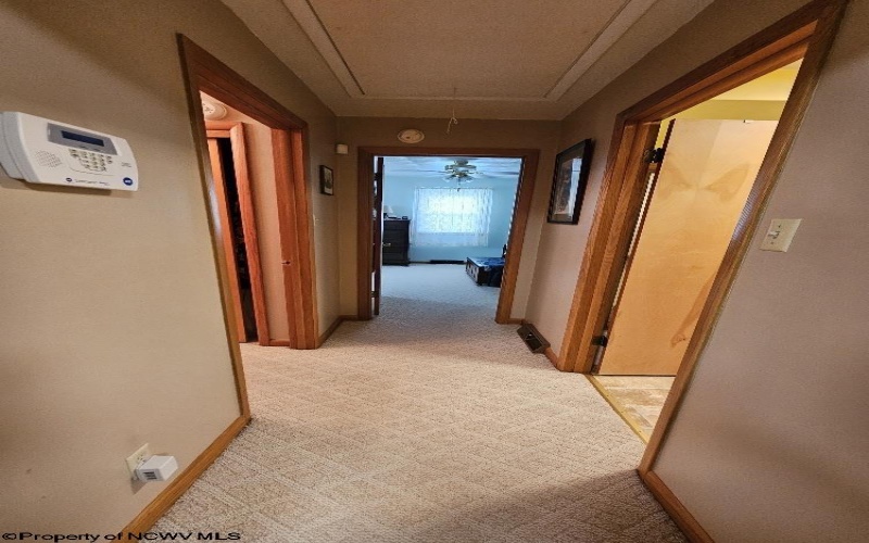 1108 14th Street, Clarksburg, West Virginia 26301, 2 Bedrooms Bedrooms, 6 Rooms Rooms,1 BathroomBathrooms,Single Family Detached,For Sale,14th,10160284
