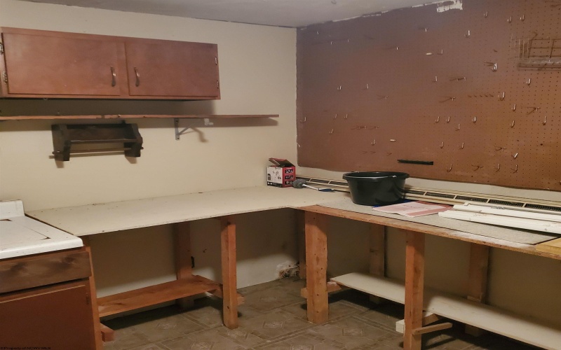 4271 Cravens Run Road, Elkins, West Virginia 26241, 3 Bedrooms Bedrooms, 6 Rooms Rooms,3 BathroomsBathrooms,Single Family Detached,For Sale,Cravens Run,10160280