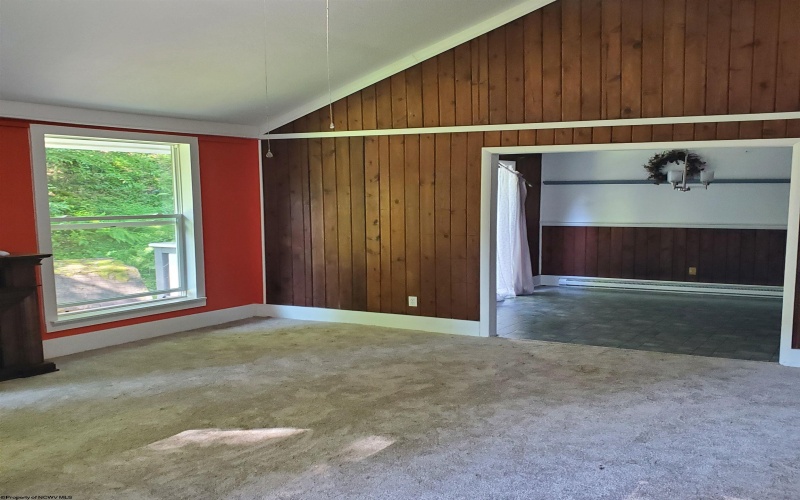 4271 Cravens Run Road, Elkins, West Virginia 26241, 3 Bedrooms Bedrooms, 6 Rooms Rooms,3 BathroomsBathrooms,Single Family Detached,For Sale,Cravens Run,10160280