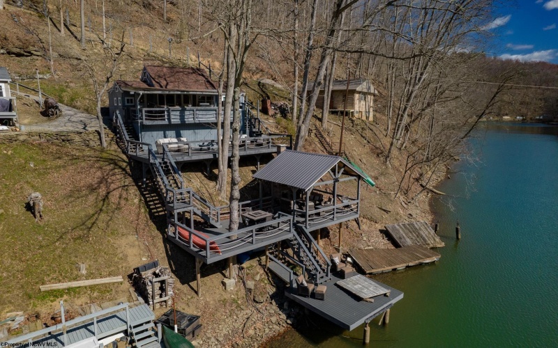 540 Keller Lane, Morgantown, West Virginia 26508, 2 Bedrooms Bedrooms, 5 Rooms Rooms,1 BathroomBathrooms,Single Family Detached,For Sale,Keller,10160270