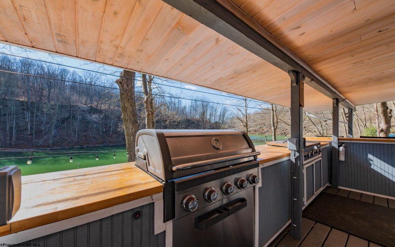 540 Keller Lane, Morgantown, West Virginia 26508, 2 Bedrooms Bedrooms, 5 Rooms Rooms,1 BathroomBathrooms,Single Family Detached,For Sale,Keller,10160270