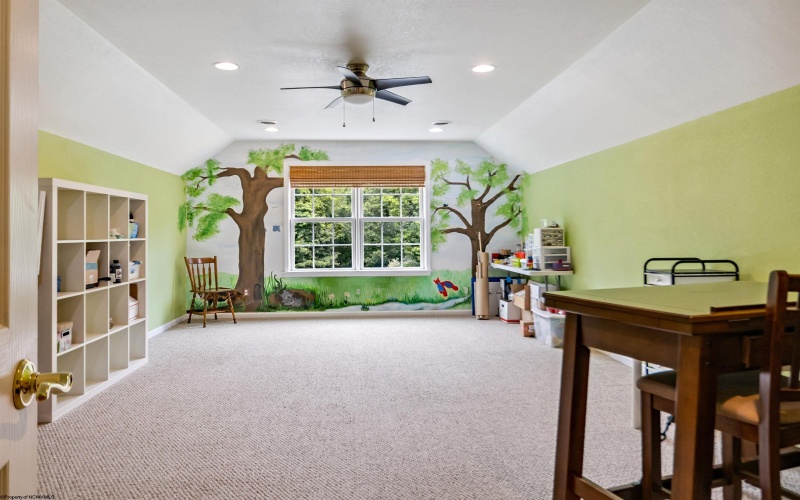 1 Mountain Vista Drive, Morgantown, West Virginia 26508, 4 Bedrooms Bedrooms, 14 Rooms Rooms,3 BathroomsBathrooms,Single Family Detached,For Sale,Mountain Vista,10160268