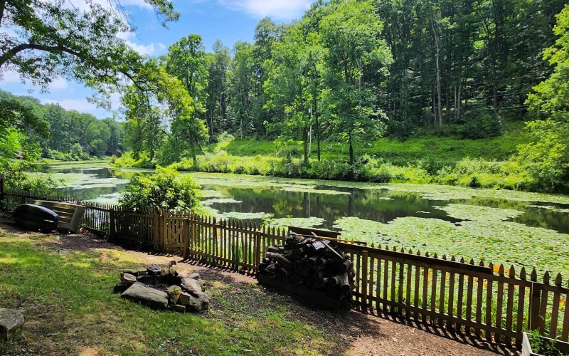 254 Wildwood Lake, Morgantown, West Virginia 26508, 2 Bedrooms Bedrooms, 5 Rooms Rooms,1 BathroomBathrooms,Single Family Detached,For Sale,Wildwood,10160276