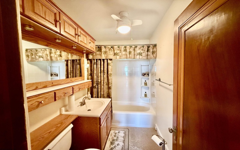 509 Maryland Avenue, Nutter Fort, West Virginia 26301, 2 Bedrooms Bedrooms, 10 Rooms Rooms,2 BathroomsBathrooms,Single Family Detached,For Sale,Maryland,10160273