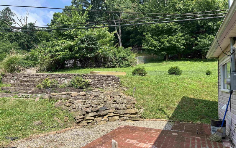 251 Mount Harmony Road, Fairmont, West Virginia 26554, 2 Bedrooms Bedrooms, 5 Rooms Rooms,1 BathroomBathrooms,Single Family Detached,For Sale,Mount Harmony,10160269