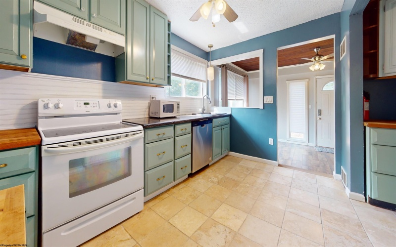 251 Mount Harmony Road, Fairmont, West Virginia 26554, 2 Bedrooms Bedrooms, 5 Rooms Rooms,1 BathroomBathrooms,Single Family Detached,For Sale,Mount Harmony,10160269