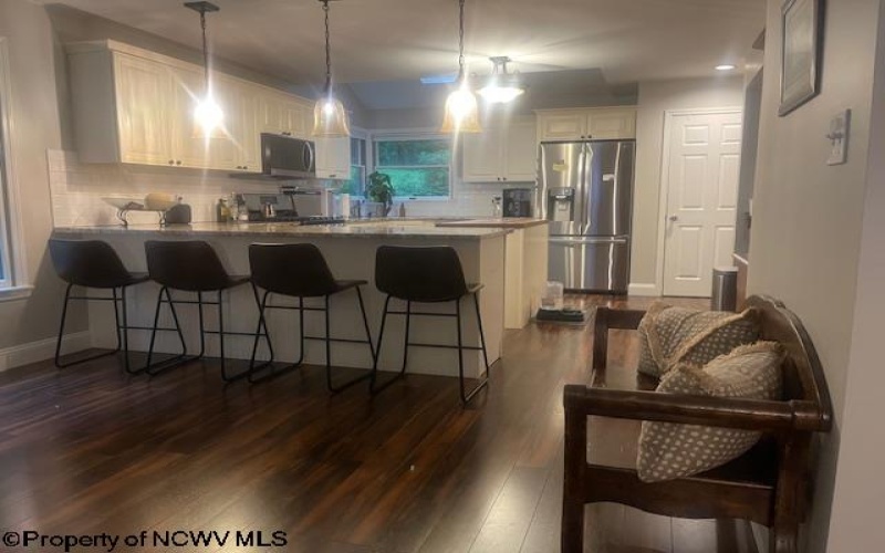 29 Hickory Ridge Road, Morgantown, West Virginia 26508-0941, 4 Bedrooms Bedrooms, 10 Rooms Rooms,2 BathroomsBathrooms,Single Family Detached,For Sale,Hickory Ridge,10160288