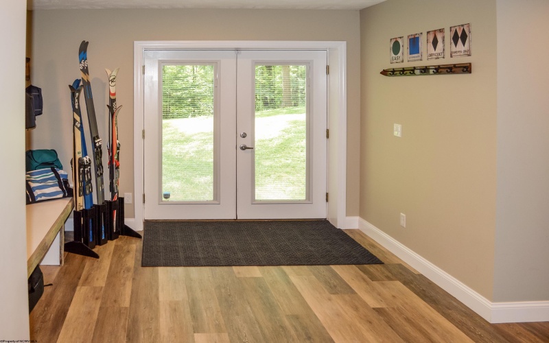 29 Hickory Ridge Road, Morgantown, West Virginia 26508-0941, 4 Bedrooms Bedrooms, 10 Rooms Rooms,2 BathroomsBathrooms,Single Family Detached,For Sale,Hickory Ridge,10160288