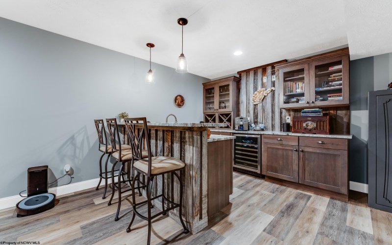 29 Hickory Ridge Road, Morgantown, West Virginia 26508-0941, 4 Bedrooms Bedrooms, 10 Rooms Rooms,2 BathroomsBathrooms,Single Family Detached,For Sale,Hickory Ridge,10160288