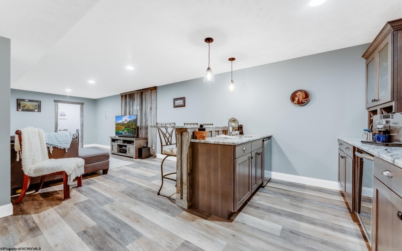 29 Hickory Ridge Road, Morgantown, West Virginia 26508-0941, 4 Bedrooms Bedrooms, 10 Rooms Rooms,2 BathroomsBathrooms,Single Family Detached,For Sale,Hickory Ridge,10160288