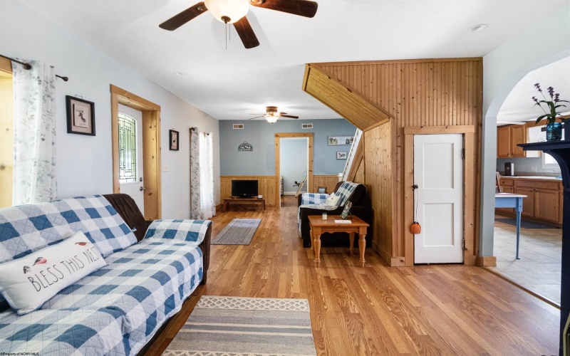 302 Skelton Run Road, Salem, West Virginia 26426, 3 Bedrooms Bedrooms, 7 Rooms Rooms,2 BathroomsBathrooms,Single Family Detached,For Sale,Skelton Run,10160305