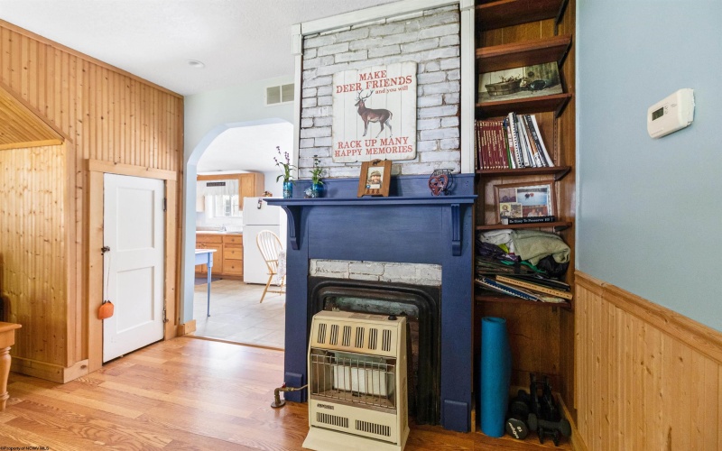 302 Skelton Run Road, Salem, West Virginia 26426, 3 Bedrooms Bedrooms, 7 Rooms Rooms,2 BathroomsBathrooms,Single Family Detached,For Sale,Skelton Run,10160305