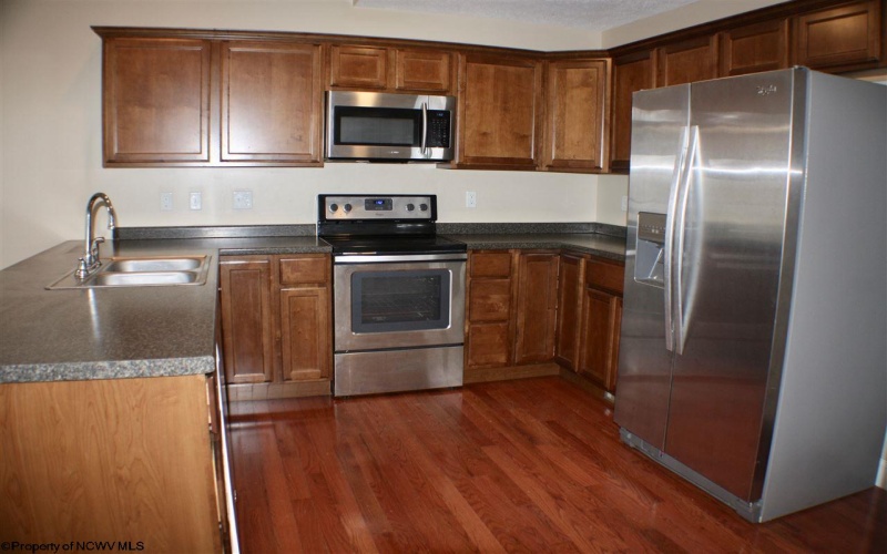 55 Goose Hollow Road, Morgantown, West Virginia 26508, 3 Bedrooms Bedrooms, 6 Rooms Rooms,3 BathroomsBathrooms,Residential Rentals,For Rent,Goose Hollow,10160294