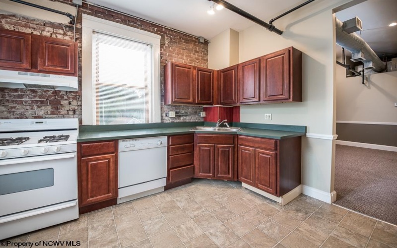10 Pietro Street, Morgantown, West Virginia 26501, 2 Bedrooms Bedrooms, 4 Rooms Rooms,1 BathroomBathrooms,Residential Rentals,For Rent,Pietro,10160306