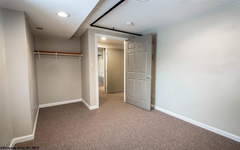 10 Pietro Street, Morgantown, West Virginia 26501, 3 Bedrooms Bedrooms, 4 Rooms Rooms,1 BathroomBathrooms,Residential Rentals,For Rent,Pietro,10160307
