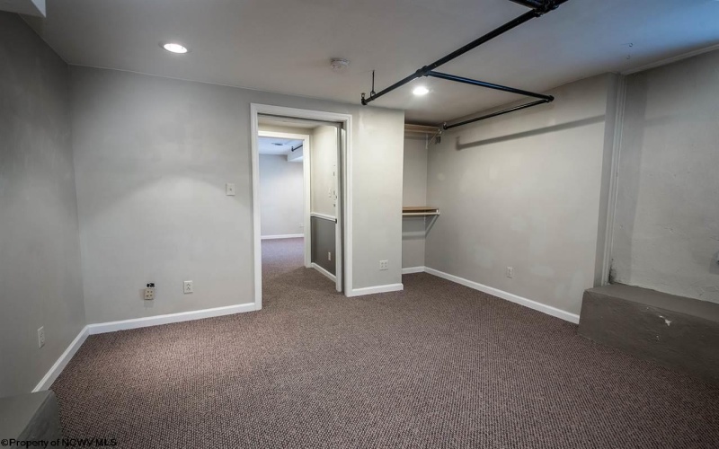 10 Pietro Street, Morgantown, West Virginia 26501, 3 Bedrooms Bedrooms, 4 Rooms Rooms,1 BathroomBathrooms,Residential Rentals,For Rent,Pietro,10160307