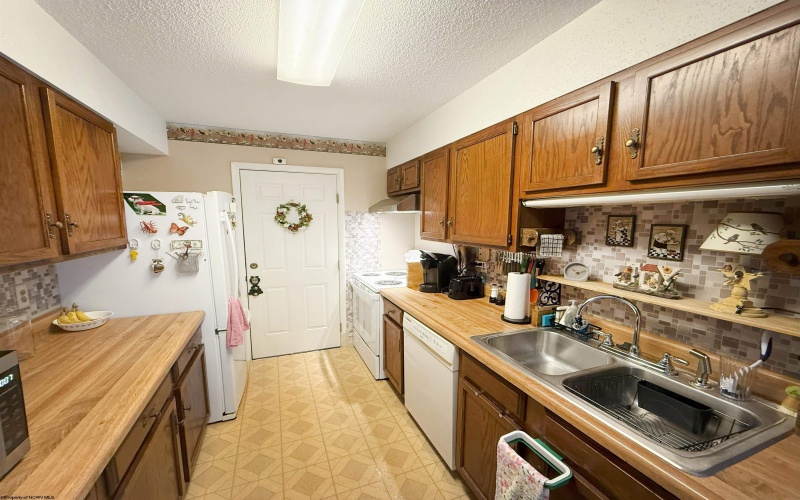 221 Wilson Lane, Elkins, West Virginia 26241, 3 Bedrooms Bedrooms, 7 Rooms Rooms,2 BathroomsBathrooms,Single Family Detached,For Sale,Wilson,10160303