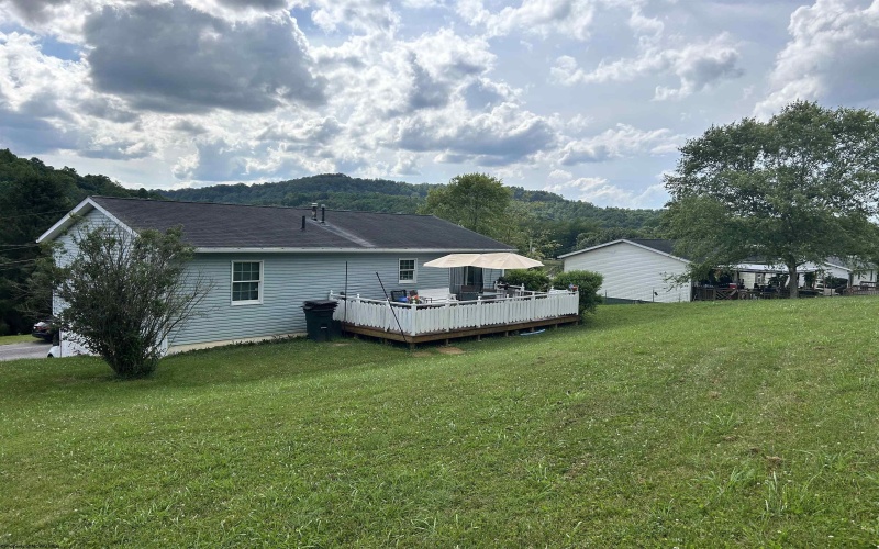 149 Kerry Way, Lost Creek, West Virginia 26385, 3 Bedrooms Bedrooms, 6 Rooms Rooms,2 BathroomsBathrooms,Single Family Detached,For Sale,Kerry,10160302
