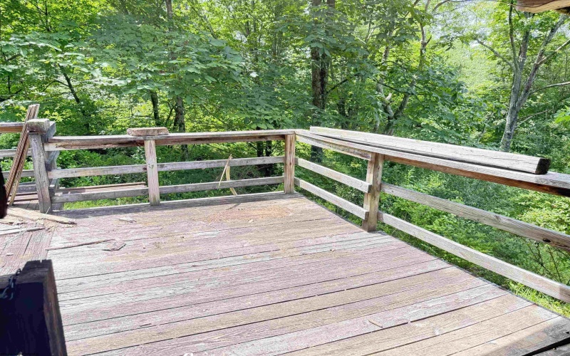 345 Middle Run Road, West Union, West Virginia 26456, 2 Bedrooms Bedrooms, 4 Rooms Rooms,1 BathroomBathrooms,Single Family Detached,For Sale,Middle Run,10160297