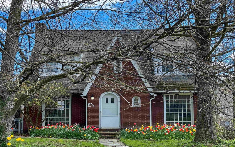 960 Stewart Street, Morgantown, West Virginia 26505, 2 Bedrooms Bedrooms, 6 Rooms Rooms,1 BathroomBathrooms,Single Family Detached,For Sale,Stewart,10160292
