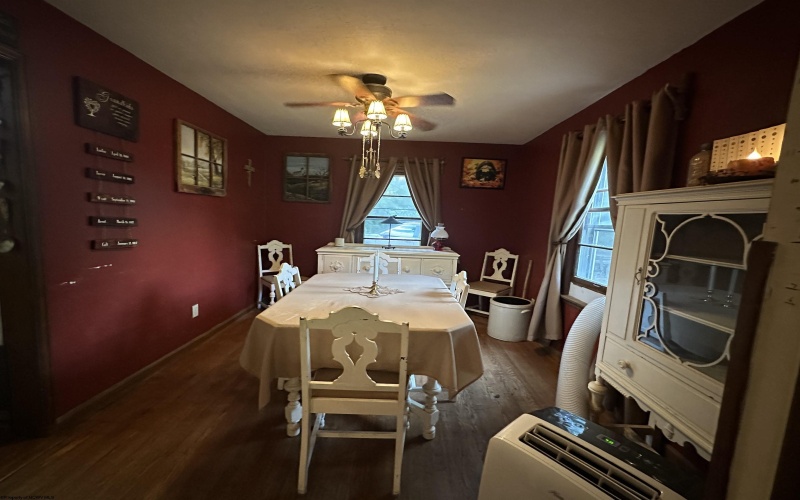453 Saltlick Road, Mannington, West Virginia 26582-7171, 3 Bedrooms Bedrooms, 6 Rooms Rooms,1 BathroomBathrooms,Single Family Detached,For Sale,Saltlick,10160296