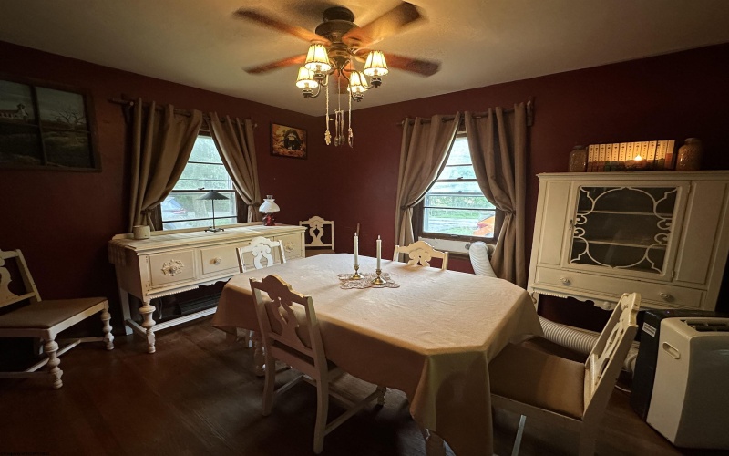 453 Saltlick Road, Mannington, West Virginia 26582-7171, 3 Bedrooms Bedrooms, 6 Rooms Rooms,1 BathroomBathrooms,Single Family Detached,For Sale,Saltlick,10160296