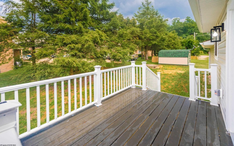 12 Goodwin Hill Road, Morgantown, West Virginia 26508, 3 Bedrooms Bedrooms, 8 Rooms Rooms,2 BathroomsBathrooms,Single Family Detached,For Sale,Goodwin Hill,10160291