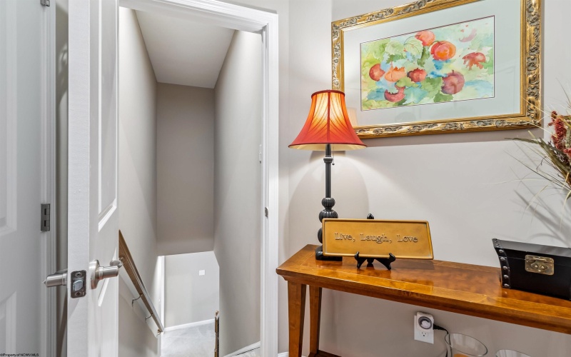 136 Falling Water Lane, Morgantown, West Virginia 26508, 3 Bedrooms Bedrooms, 7 Rooms Rooms,3 BathroomsBathrooms,Single Family Attached,For Sale,Falling Water,10160318