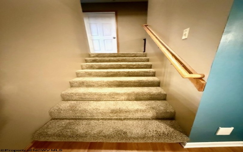 409 4th Avenue, Nutter Fort, West Virginia 26301, 4 Bedrooms Bedrooms, 9 Rooms Rooms,2 BathroomsBathrooms,Single Family Detached,For Sale,4th,10160317