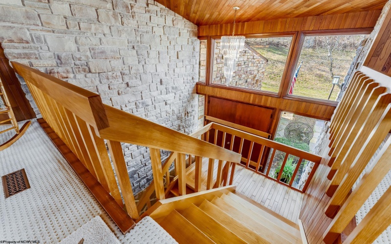70 Heritage Hills Road, Uniontown, Pennsylvania 15401, 3 Bedrooms Bedrooms, 8 Rooms Rooms,2 BathroomsBathrooms,Single Family Detached,For Sale,Heritage Hills,10158762
